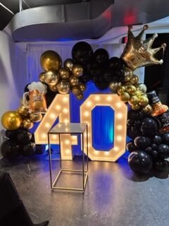 Marque Letter, Number Rental