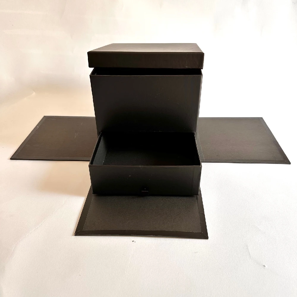 Square box drawer surprise Magic Box